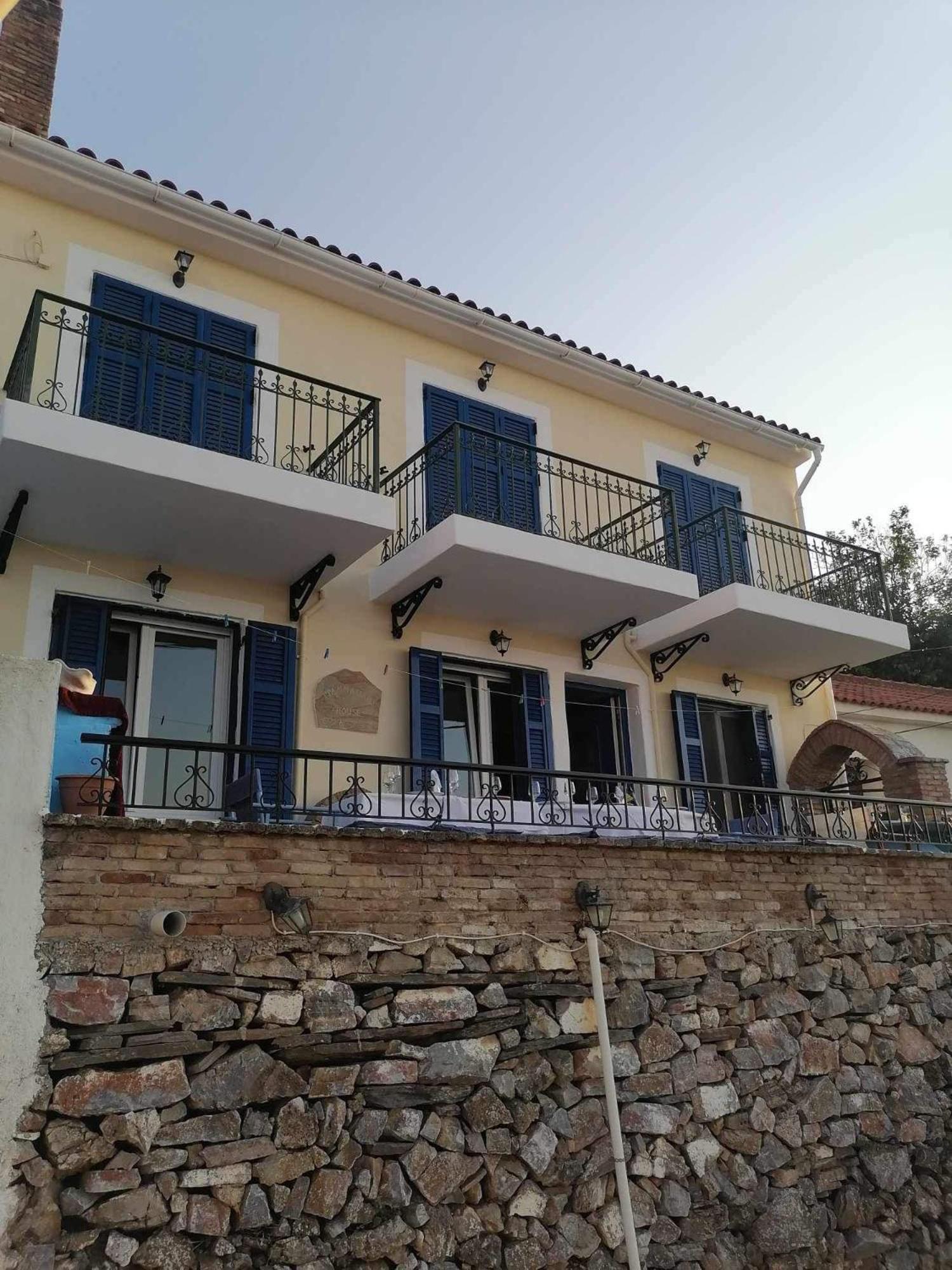 Grammatikis House Hotel Vourliotes Exterior photo